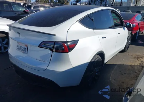 2022 Tesla Model Y Performance Dual Motor All-Wheel Drive из США, поврежденный, VIN 7SAYGDEF7NF405920